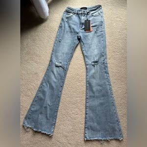 Risen Flare Jeans Size 5/27 NWT